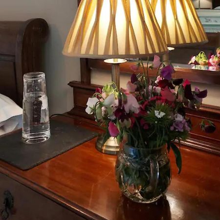 The West Wing Bed and Breakfast Whitford Buitenkant foto