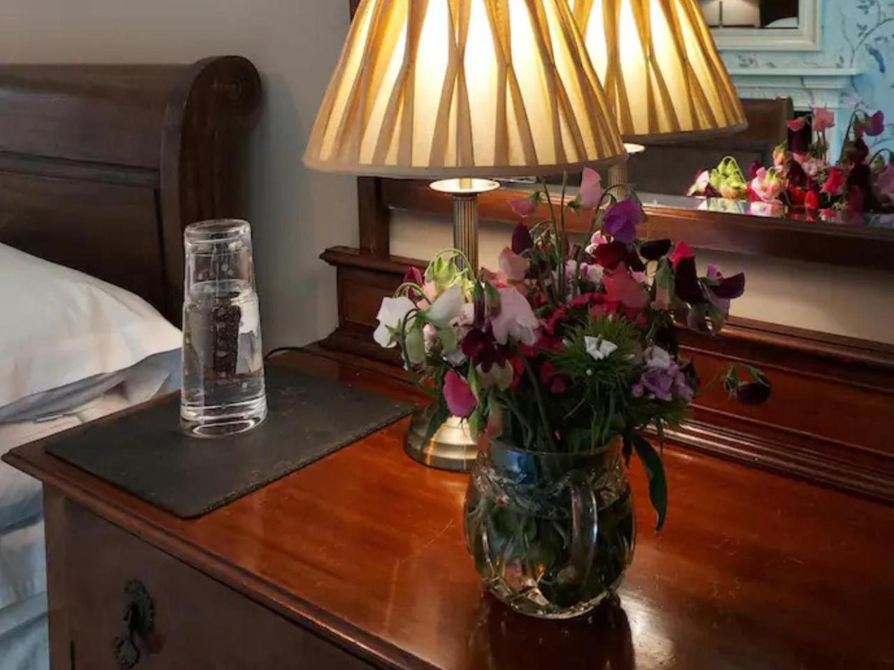 The West Wing Bed and Breakfast Whitford Buitenkant foto