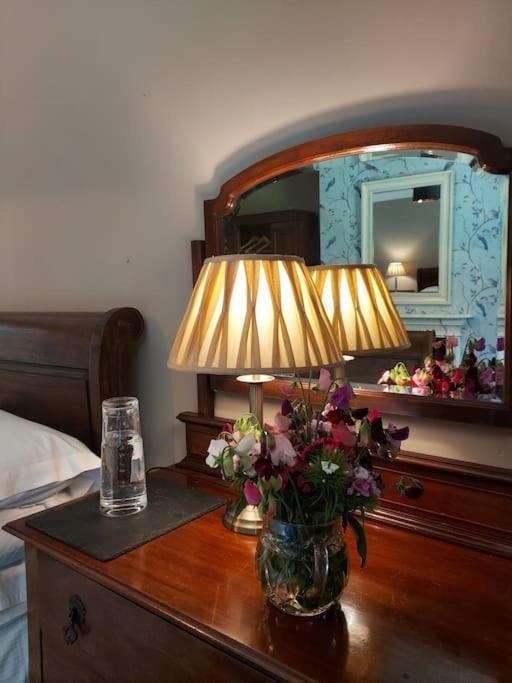 The West Wing Bed and Breakfast Whitford Buitenkant foto