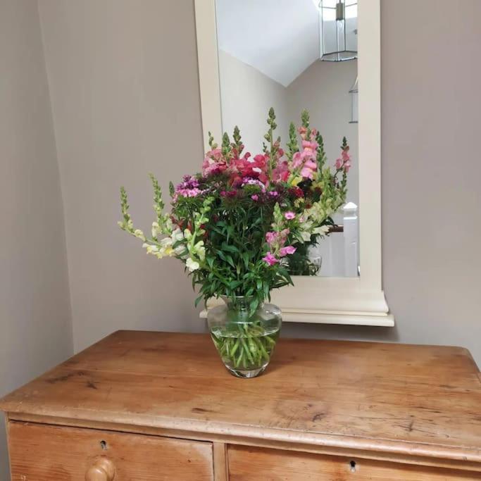 The West Wing Bed and Breakfast Whitford Buitenkant foto